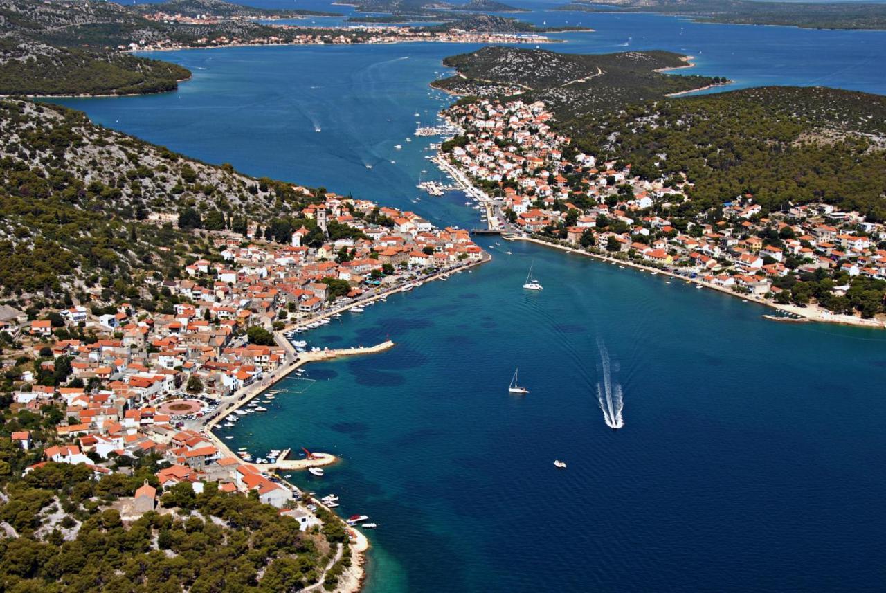 Tisno Resort Exterior foto