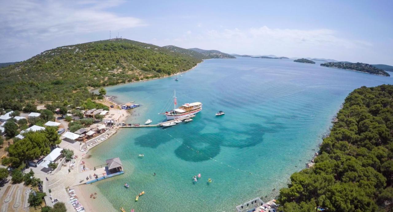 Tisno Resort Exterior foto