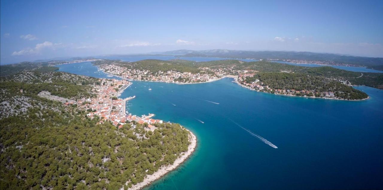 Tisno Resort Exterior foto